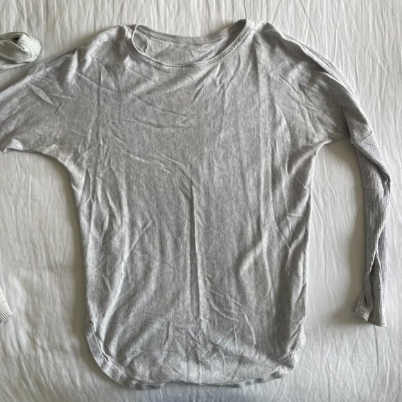 Gray Sweater Bundle sz M Athleta - Picture 6 of 7